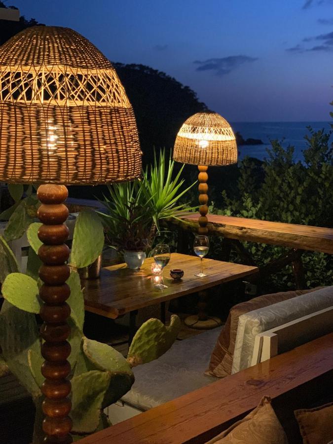 Large Bungalow With Sea View In Kabak Bay, Oeluedeniz Фетхіє Екстер'єр фото