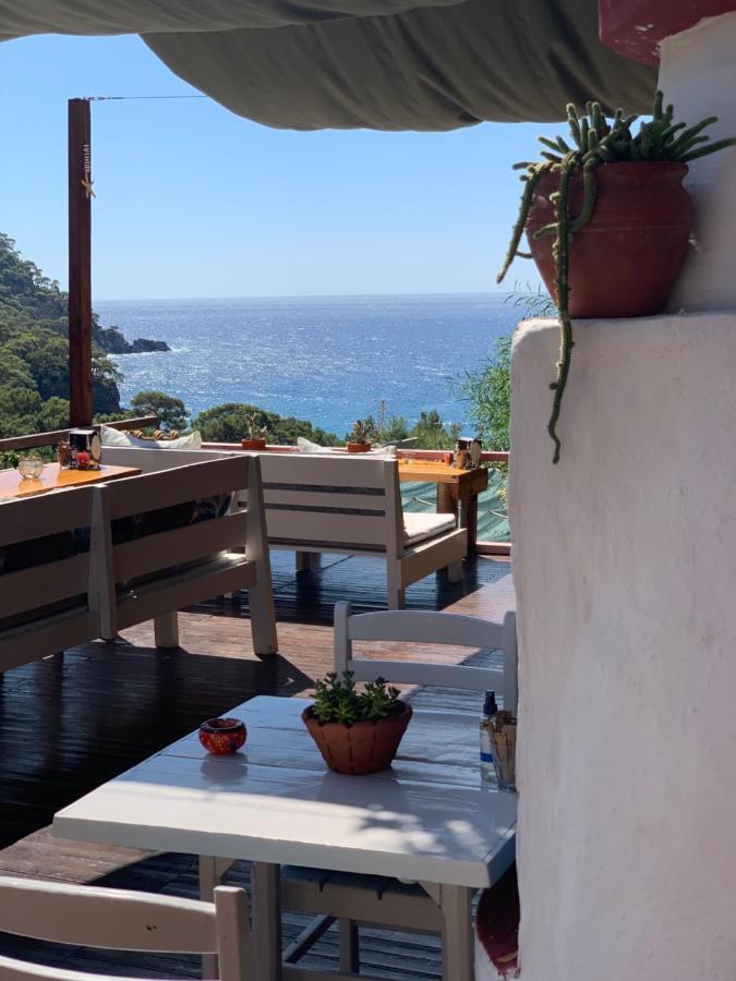 Large Bungalow With Sea View In Kabak Bay, Oeluedeniz Фетхіє Екстер'єр фото