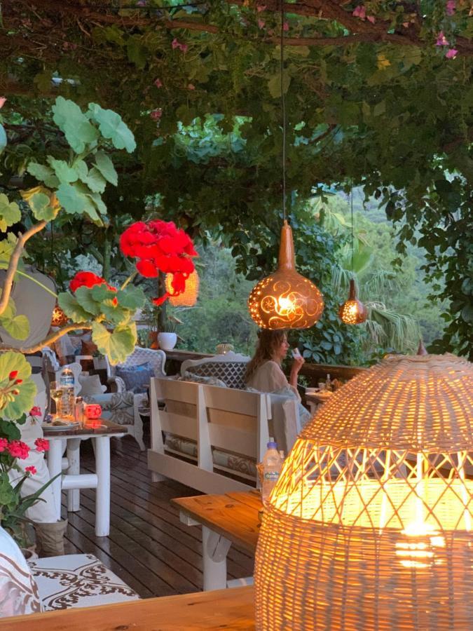 Large Bungalow With Sea View In Kabak Bay, Oeluedeniz Фетхіє Екстер'єр фото